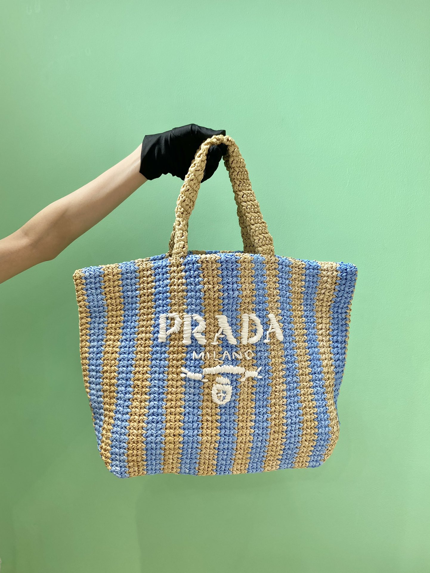 Prada_1BG392_Tote-48_34_